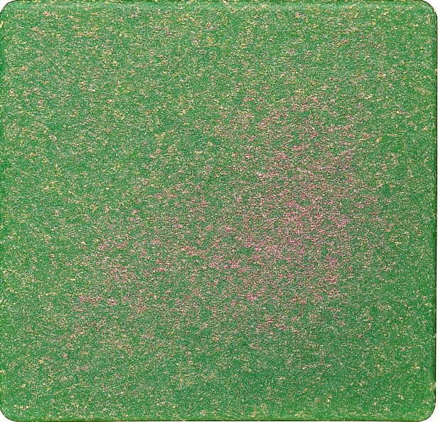 Beaulah Multi-chrome Eyelinerh omolewa-makeup