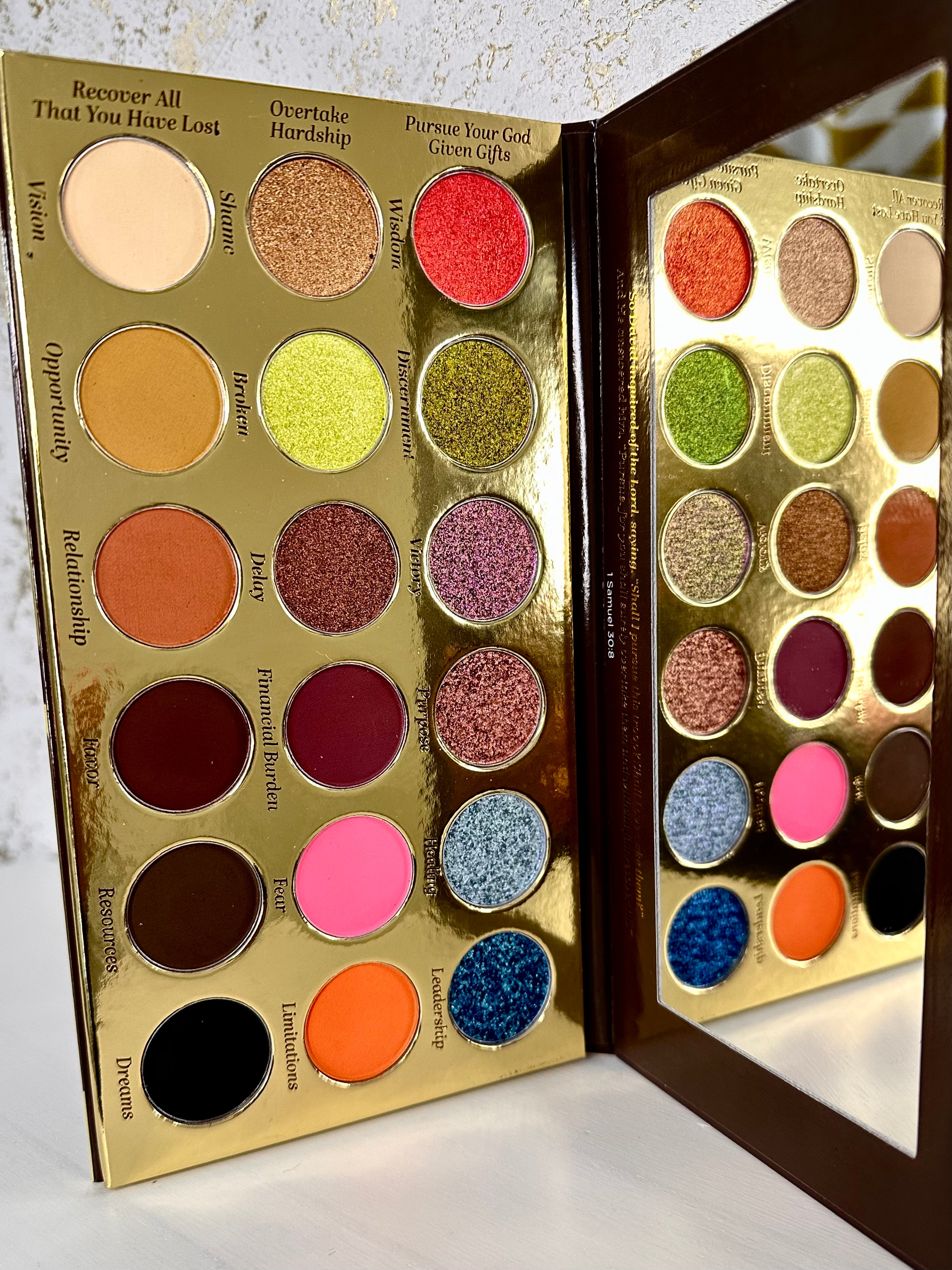 Without Fail Multi-Chrome Eyeshadow Palette (Copy) omolewa-makeup